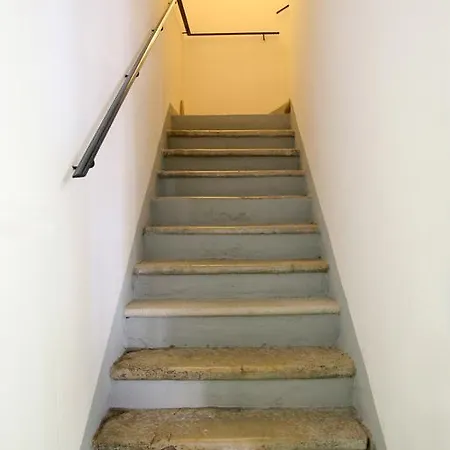 Хостел Degli Acrobati