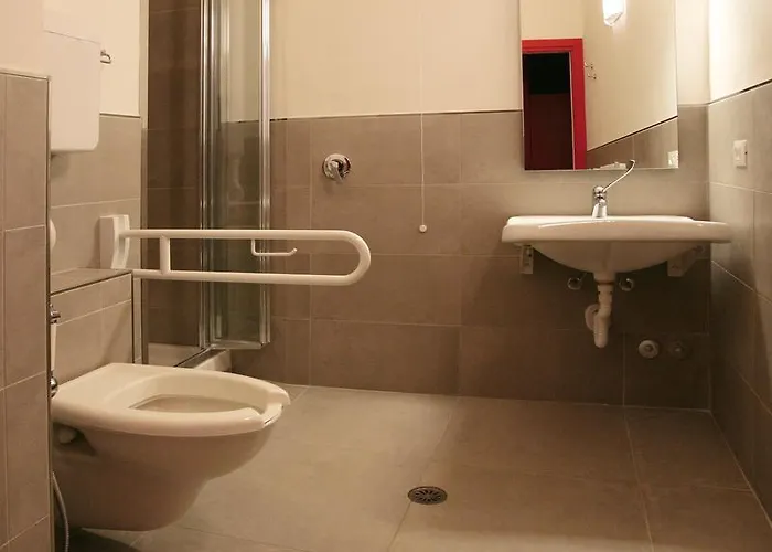 Hostel Degli Acrobati *