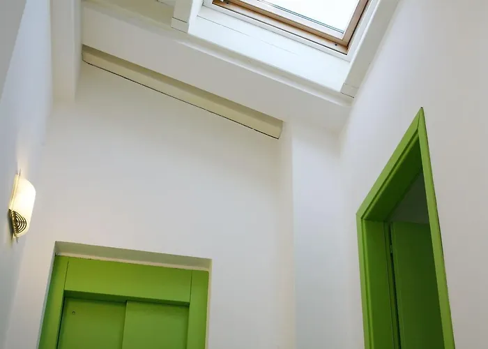 Degli Acrobati Hostel